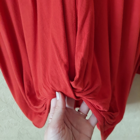 Anthropologie Akemi + Kin Twist Front Top Orange - Picture 3 of 9